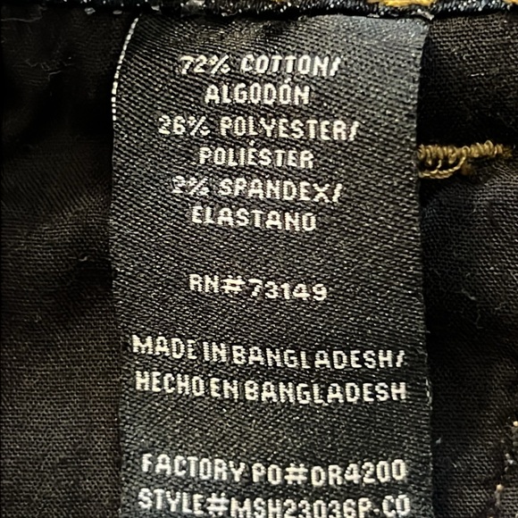 Dakota Blue Dark Denim Rolled Cuff Shorts -Size 6 - Picture 4 of 4